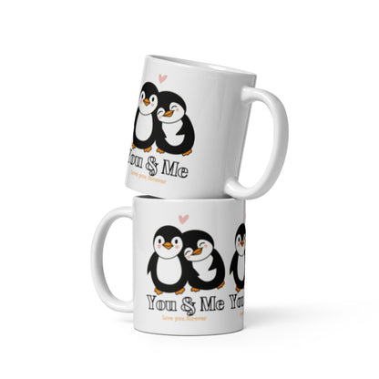 White glossy mug.